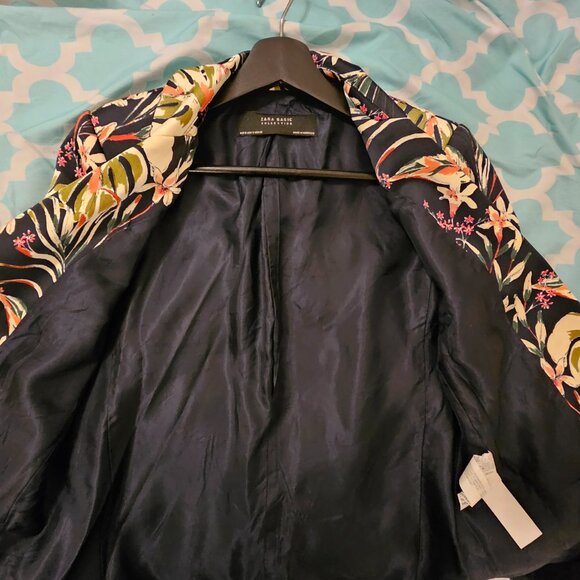 Zara Basic Collection Blazer - Picture 4 of 7